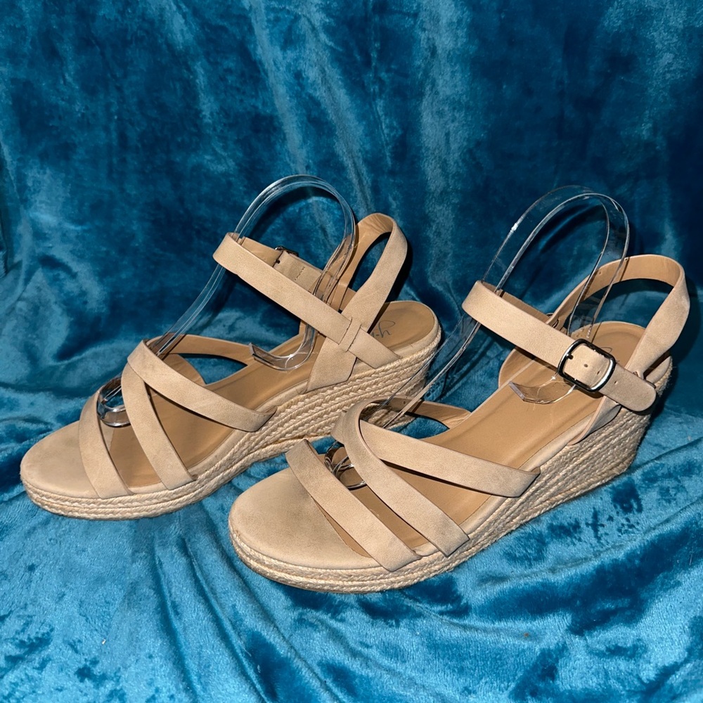 EUC Beige Strappy Wedge Sandals with Espadrille Heel